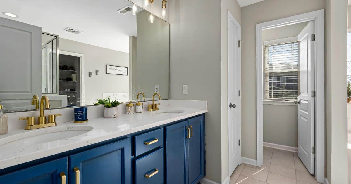 featured image - seo for bathroom remodelers. An in-depth guide to SEO for Bathroom Remodelers on how to rank on the 1st page of search.